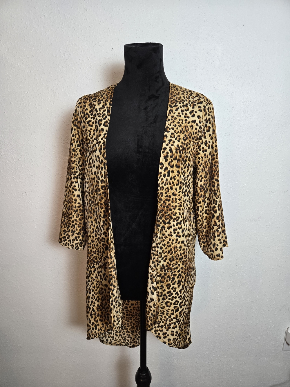 Aggie Leopard Print Open Front Kimono